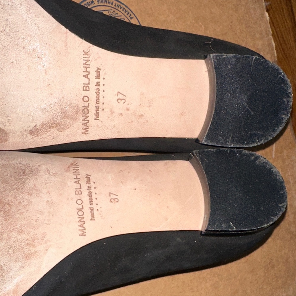 Manolo Blahnik Black Suede Flats - Picture 4 of 9